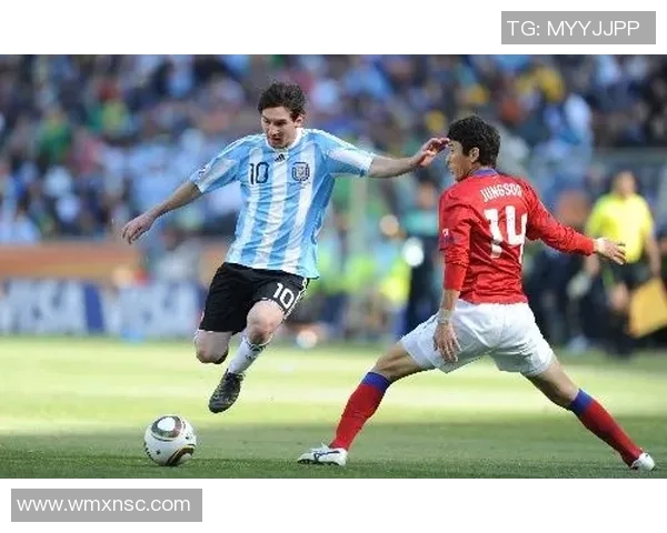 足球球星炫技射门大比拼 谁能成为足坛射门之王